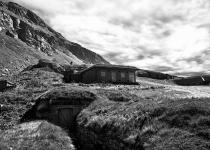 _DSC0086-1-sky-sw